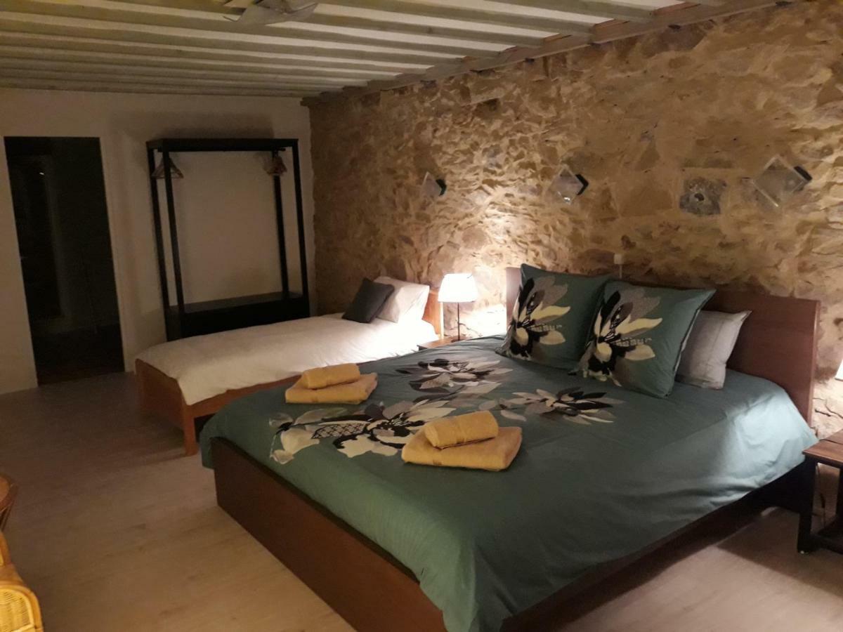 Chambres D'Hotes Les Gragniotes Tournissan Екстер'єр фото