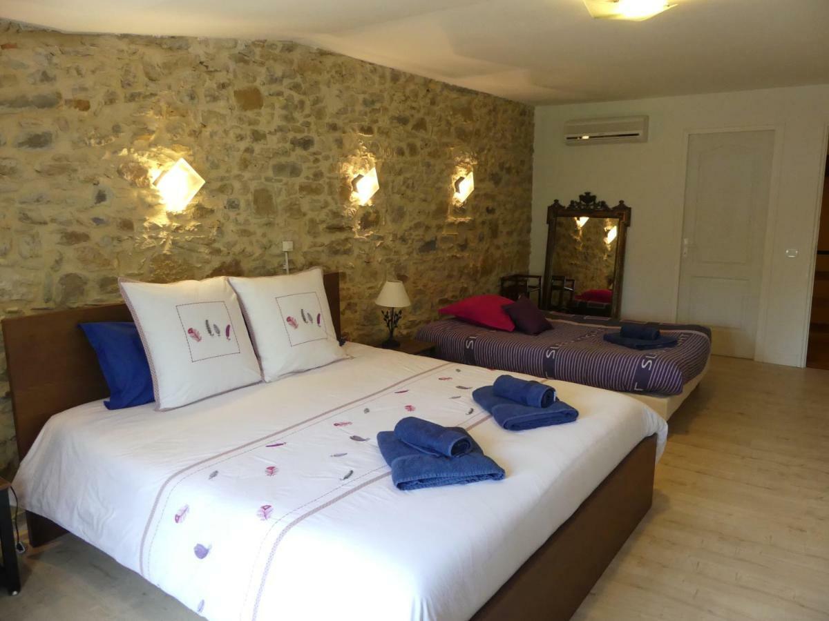 Chambres D'Hotes Les Gragniotes Tournissan Екстер'єр фото